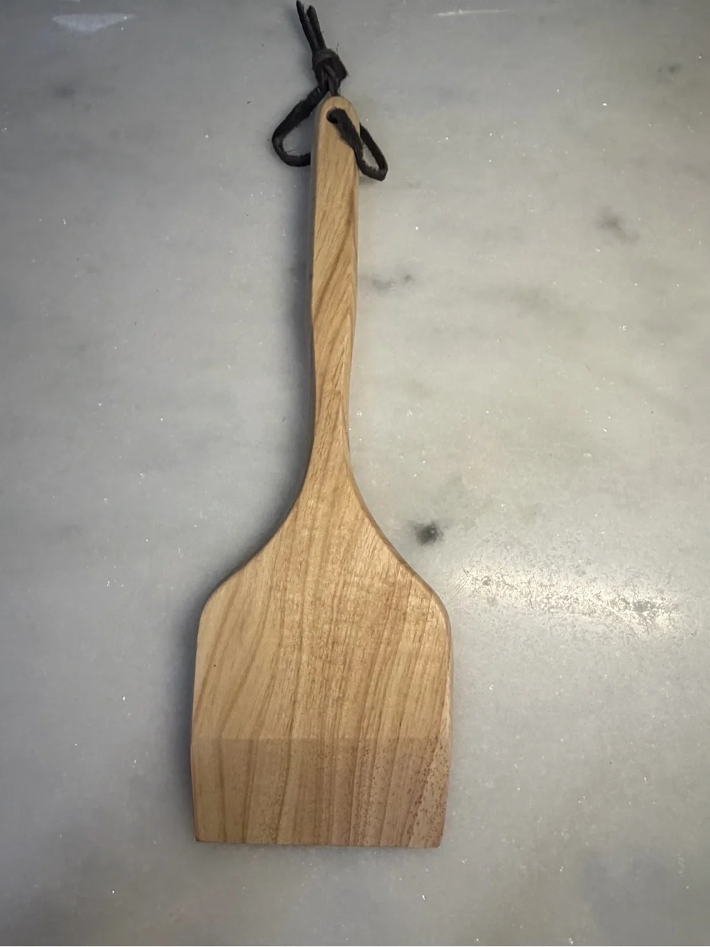 Pampered Chef Wooden Spatula - Natural Brown